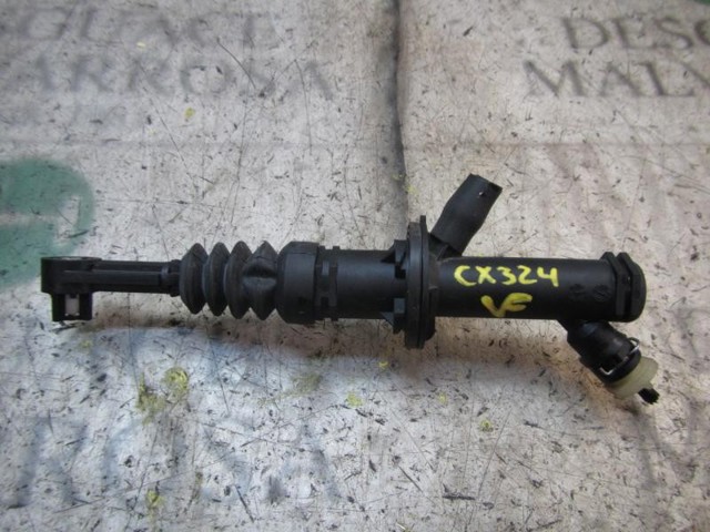 306101808R Renault (RVI)