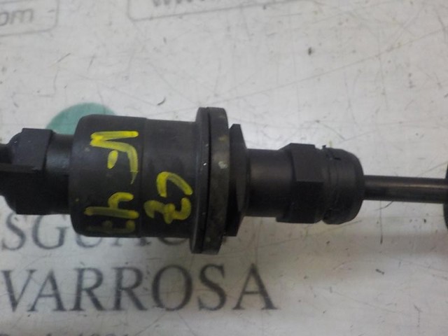 Cilindro mestre de embraiagem 306101KA1A NISSAN