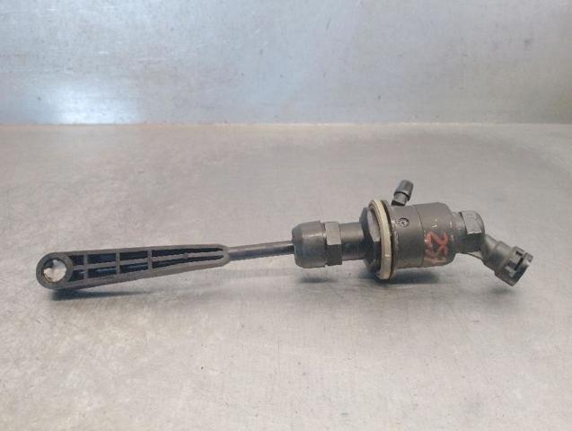 306106218R Renault (RVI)