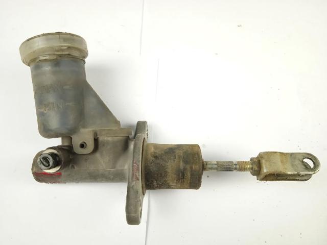 Cilindro mestre de embraiagem 306107F000 NISSAN