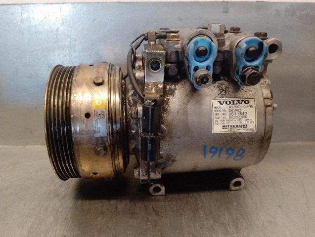 Compressor de aparelho de ar condicionado 30614023 VOLVO