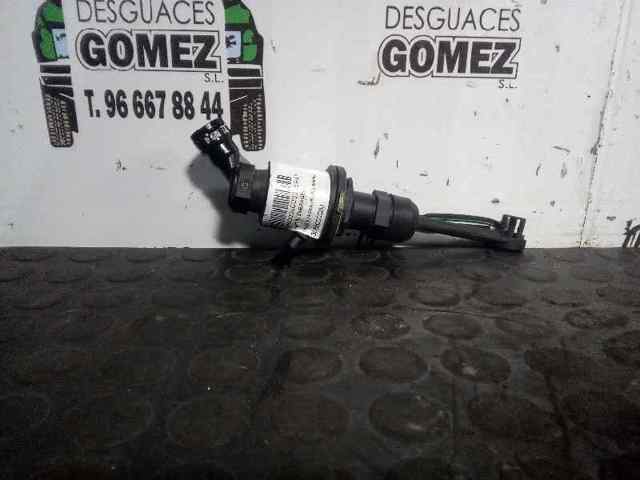Cilindro de trabalho de embraiagem montado com rolamento de desengate 3062000Q0J NISSAN