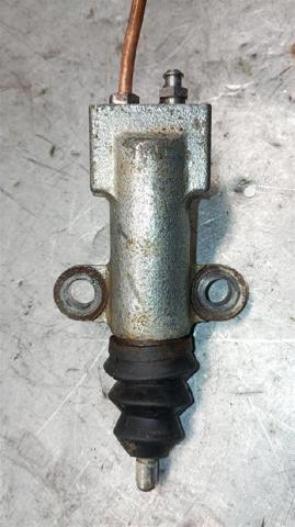 Cilindro de trabalho de embraiagem 3062020J00 NISSAN