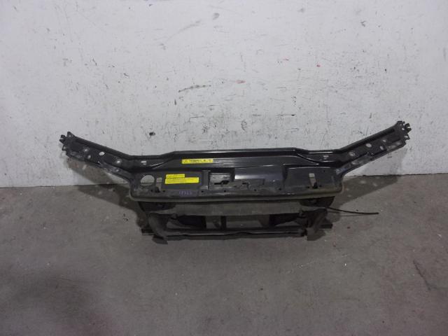 Suporte do radiador montado (painel de montagem de fixação das luzes) 30655380 VOLVO