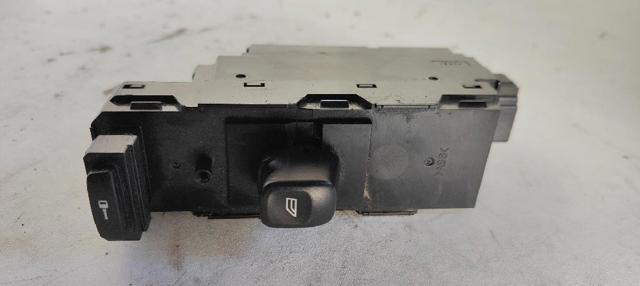 Botão dianteiro direito de ativação de motor de acionamento de vidro 30658115 VOLVO