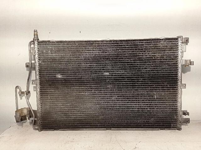 Radiador de aparelho de ar condicionado 30665563 VOLVO