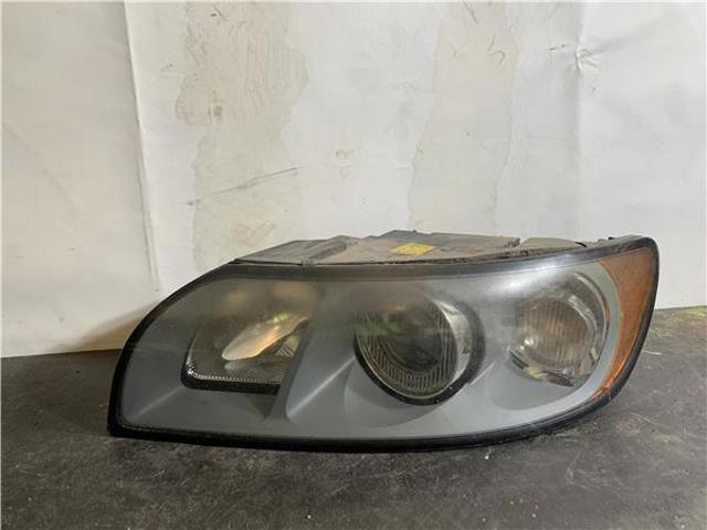 Luz esquerda 30678912 VOLVO