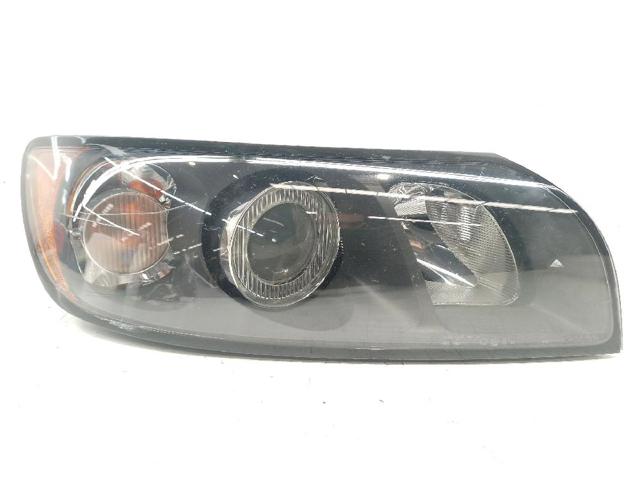 Luz esquerda 30698874 VOLVO