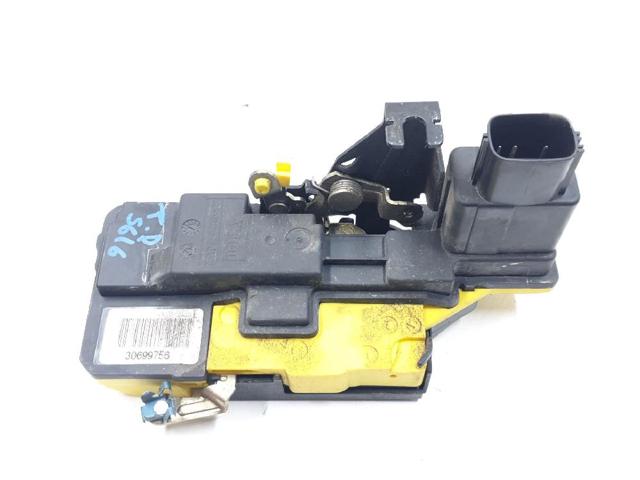 Fecho da porta traseira direita 30699756 VOLVO