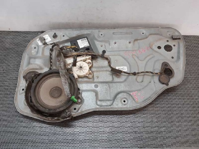Motor de acionamento de vidro da porta dianteira direita 30710157 VOLVO
