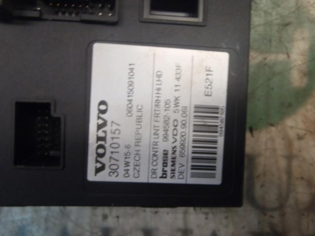 Motor de acionamento de vidro da porta dianteira direita 30710157 VOLVO