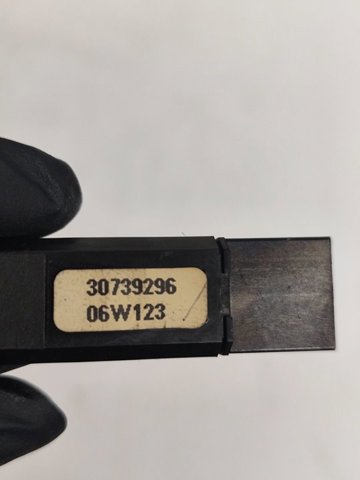30739296 Volvo