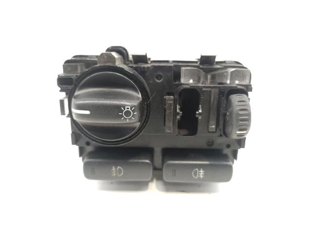 Comutador das luzes no "painel de instrumentos" 30739302 VOLVO
