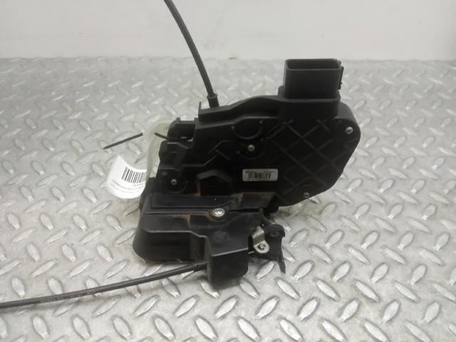 Fecho da porta dianteira direita 30753664 VOLVO