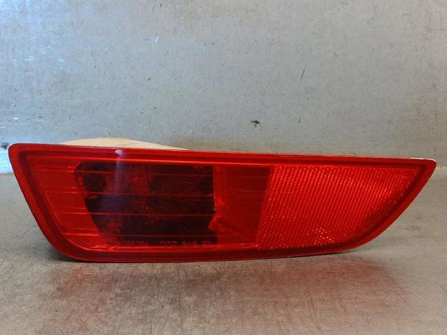 Lanterna de nevoeiro traseira esquerda 30763322 VOLVO