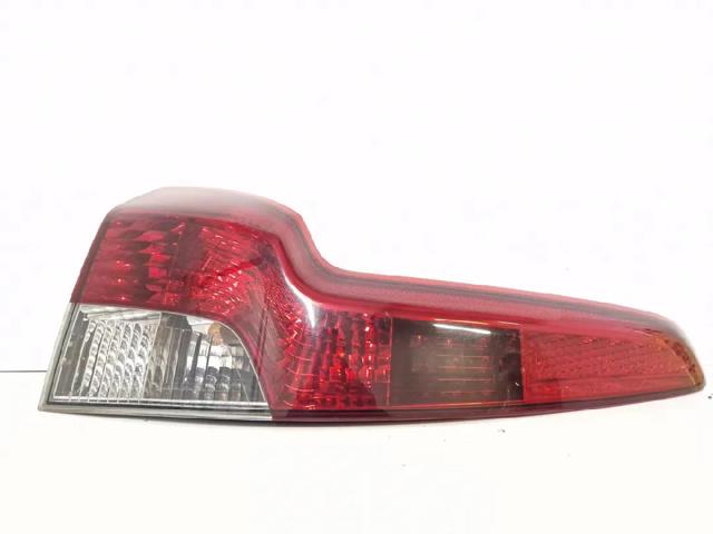 Lanterna traseira esquerda 30763511 VOLVO