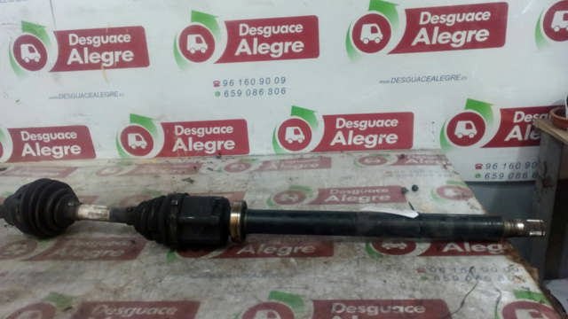 Semieixo (acionador) dianteiro direito 30783204 VOLVO