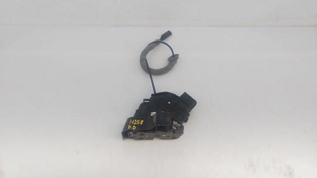 Fecho da porta dianteira direita 30799302 VOLVO