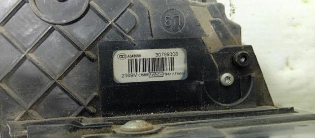 Fecho da porta dianteira esquerda 30799308 VOLVO
