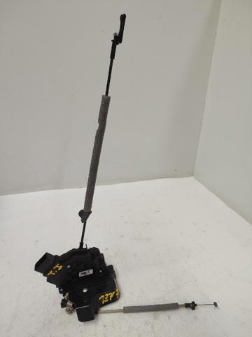 Fecho da porta traseira esquerda 30799324 VOLVO