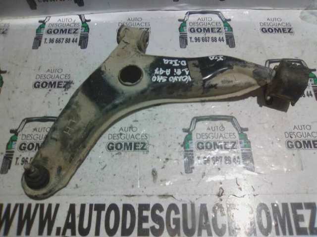 Braço oscilante inferior esquerdo de suspensão dianteira 30889962 VOLVO