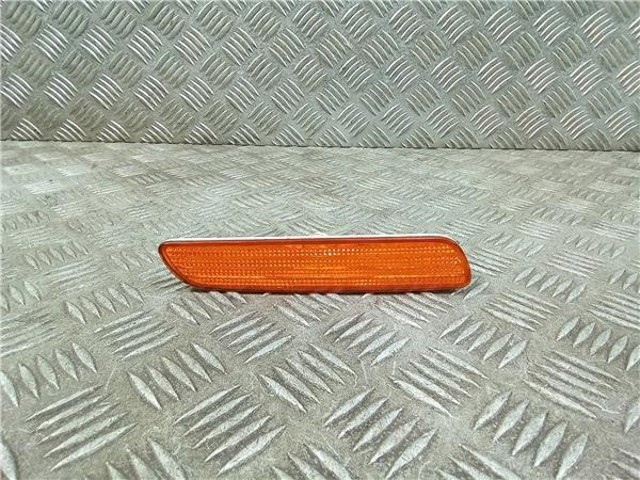 Posição (pisca-pisca) no pára-choque, direita 30896800 VOLVO