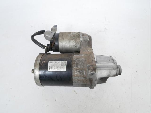 Motor de arranco 3110051K00 OPEL