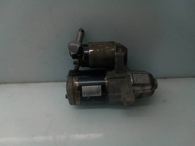 Motor de arranco 3110051K00 OPEL