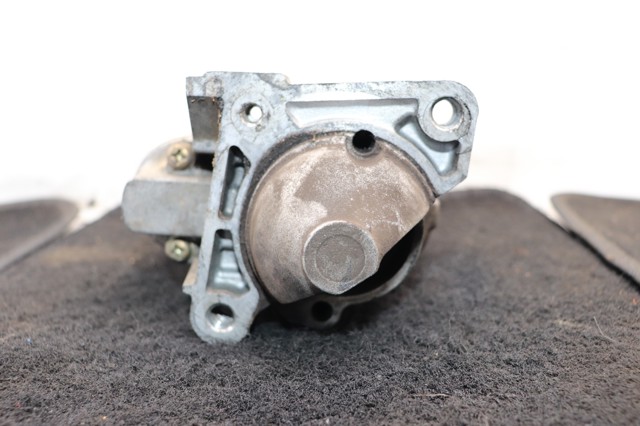 Motor de arranco 3110084A00000 RENAULT