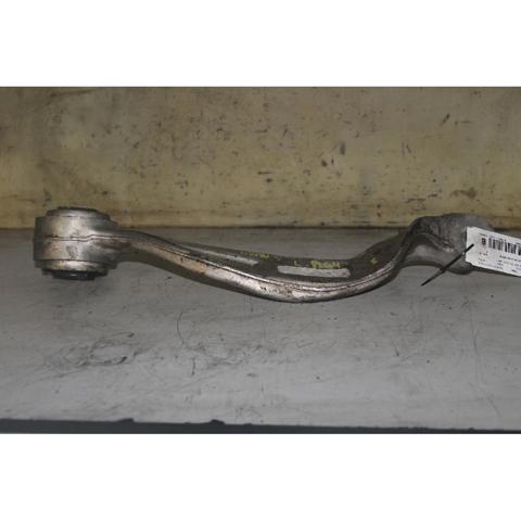 Braço oscilante inferior esquerdo de suspensão dianteira 31106770685 BMW