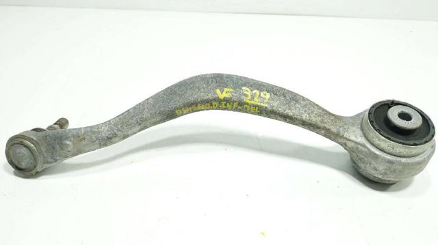 Braço oscilante inferior direito de suspensão dianteira 31106893550 BMW
