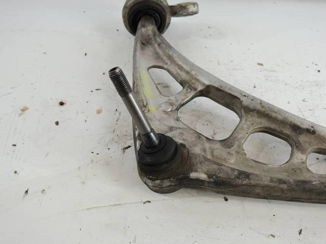 31122343353 BMW