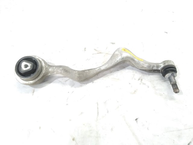 Braço oscilante inferior esquerdo de suspensão dianteira 31126763699 BMW