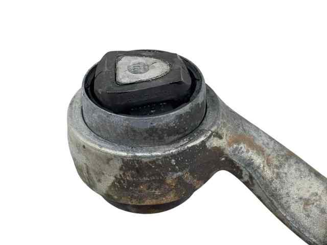 Braço oscilante inferior esquerdo de suspensão dianteira 31126773949 BMW