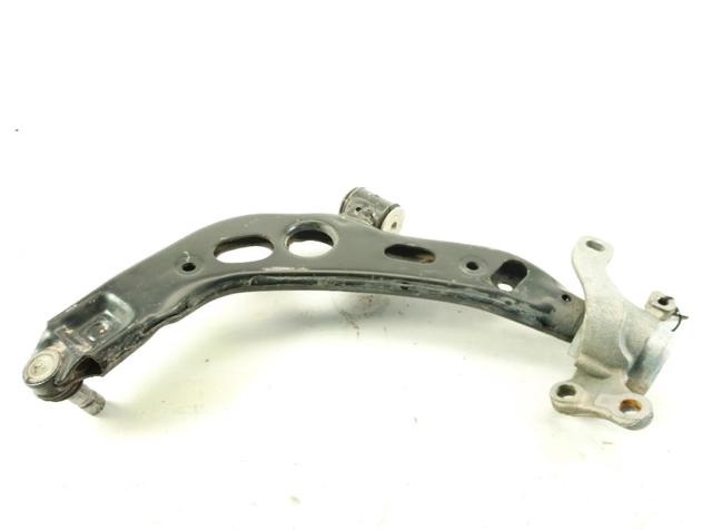 Braço oscilante inferior direito de suspensão dianteira 31126879844 BMW