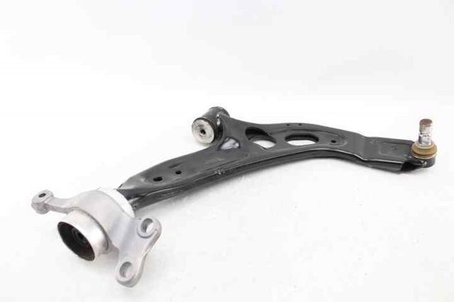 Braço oscilante inferior direito de suspensão dianteira 31126879844 BMW