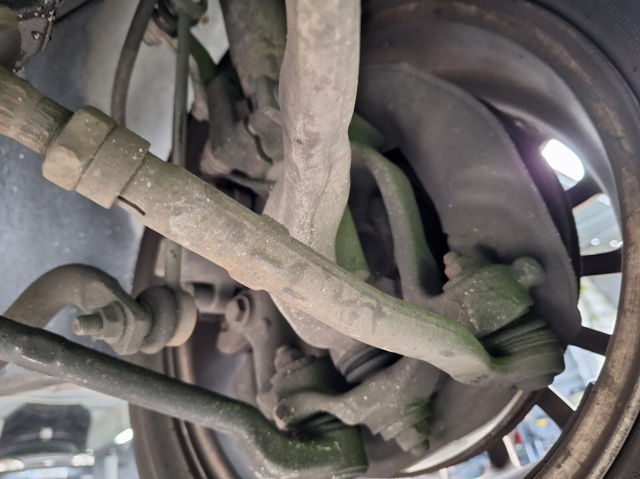 31211092853 BMW