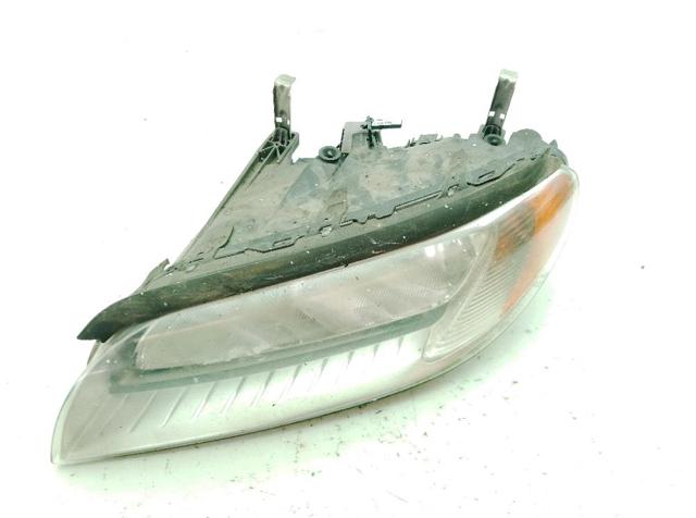 Luz esquerda 31214351 VOLVO