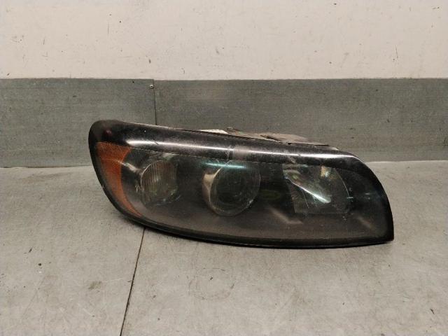 Luz direita 31214538 VOLVO