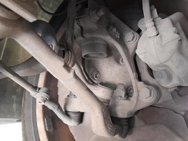 Pino moente (extremidade do eixo) dianteiro direito 31216865144 BMW