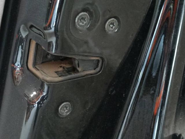 Fecho da porta dianteira direita 31253666 VOLVO