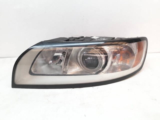 Luz esquerda 31265694 VOLVO