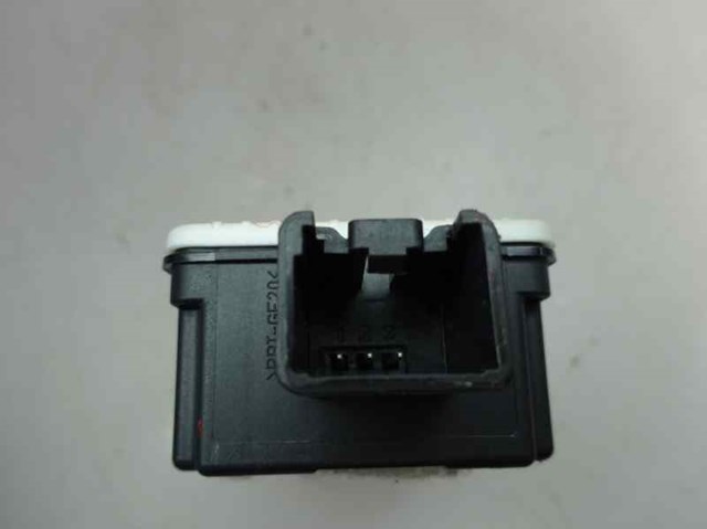 Unidade de controlo do fecho central 31268992 VOLVO