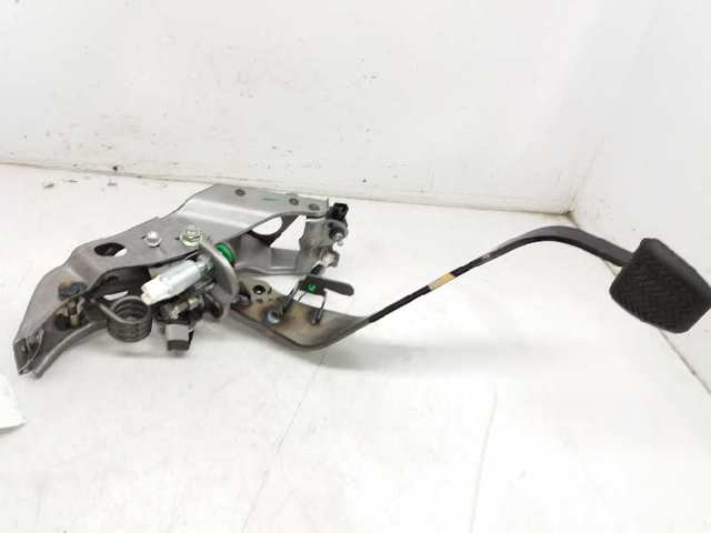 Pedal de embraiagem para Toyota RAV4 A4