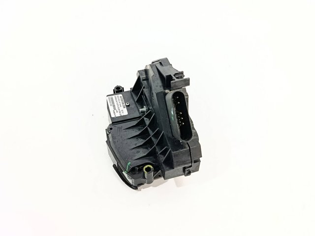 Fecho da porta dianteira direita 31301739 VOLVO