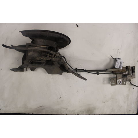 Braço oscilante (tração) longitudinal inferior direito de suspensão traseira 31302588 VOLVO