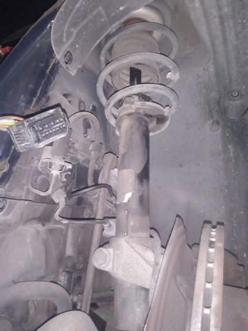 Amortecedor dianteiro direito 31316786004 BMW