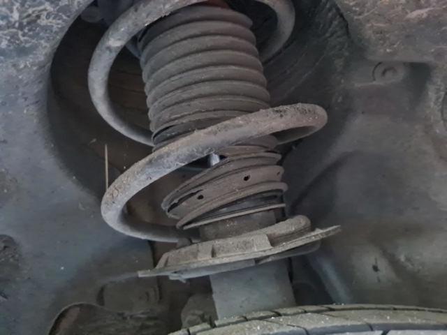Amortecedor dianteiro direito 31316870818 BMW