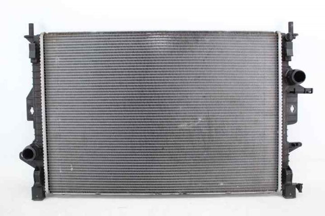 Radiador de esfriamento de motor 31319064 VOLVO