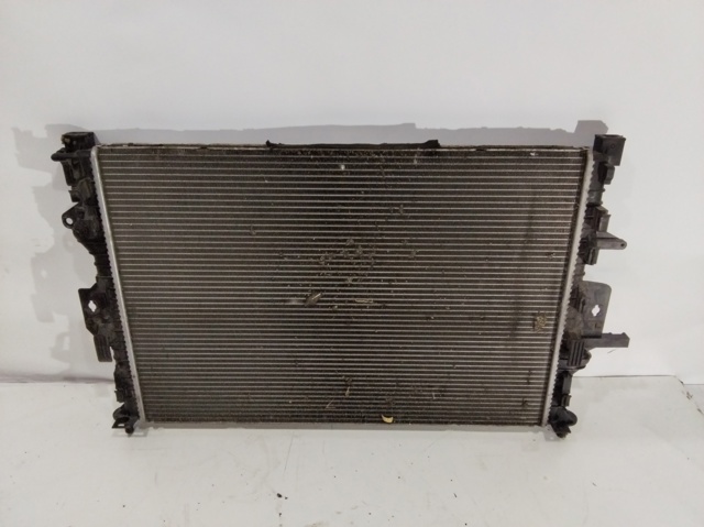 Radiador de esfriamento de motor 31319064 VOLVO